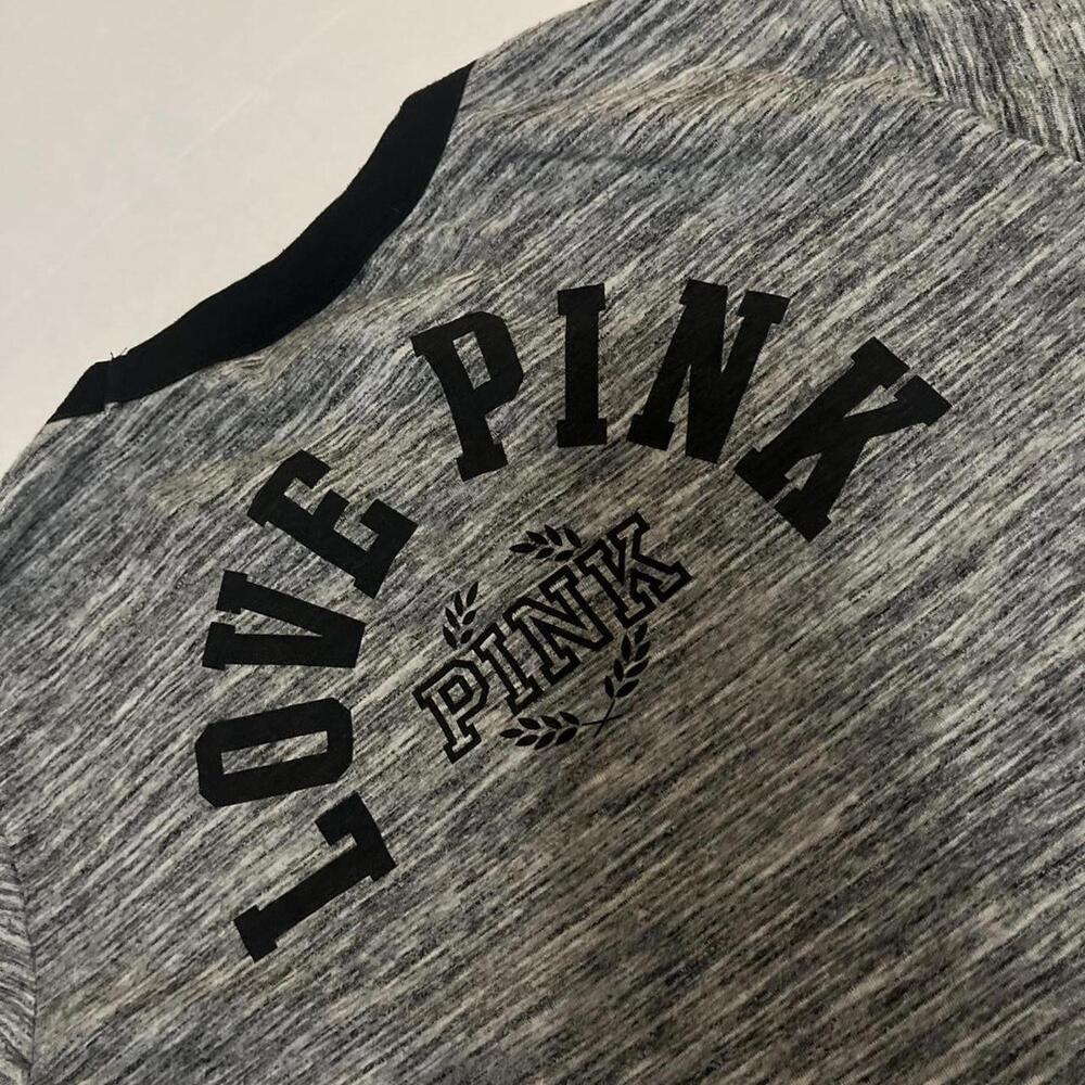 VS pink graphic tee - Picture 5 of 8